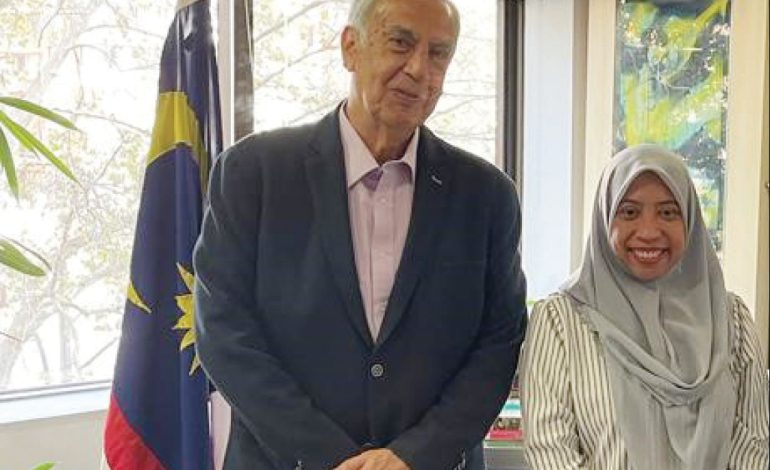 Carep estuvo en Oficina Comercial de la Embajada de Malasia