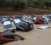 ¿Cómo dañan las inundaciones a los vehículos?