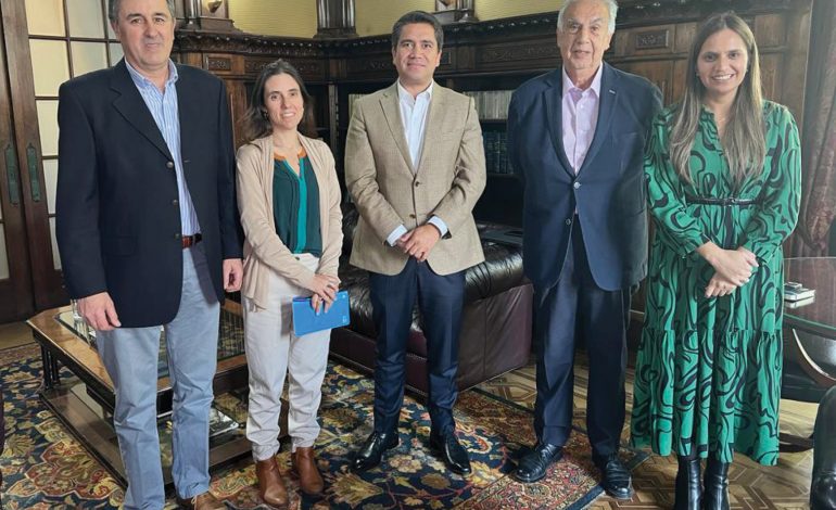 CAREP se reúne con nuevo presidente de CNC