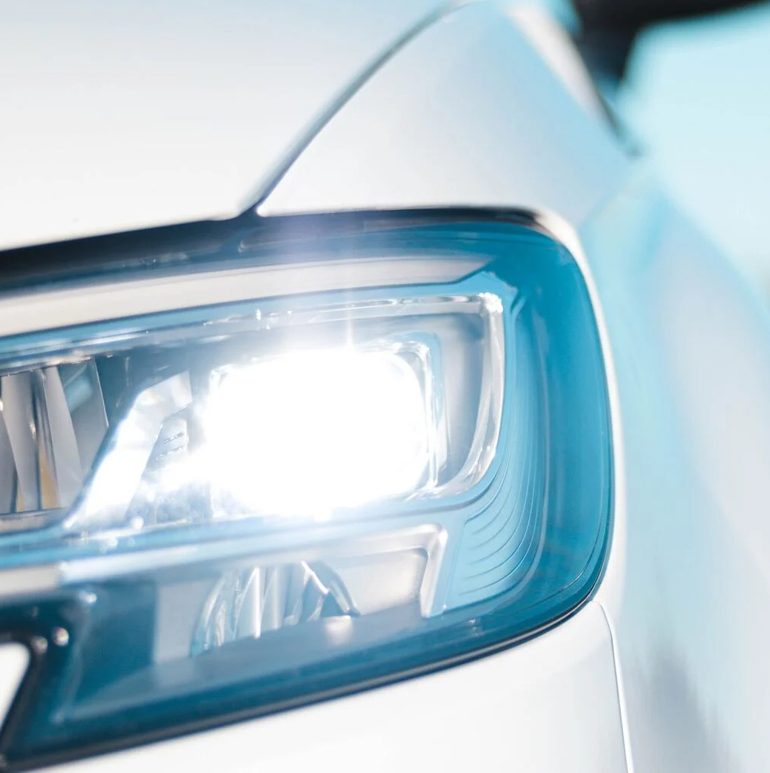 Ópticos:  Los verdaderos “ojos” de nuestros autos