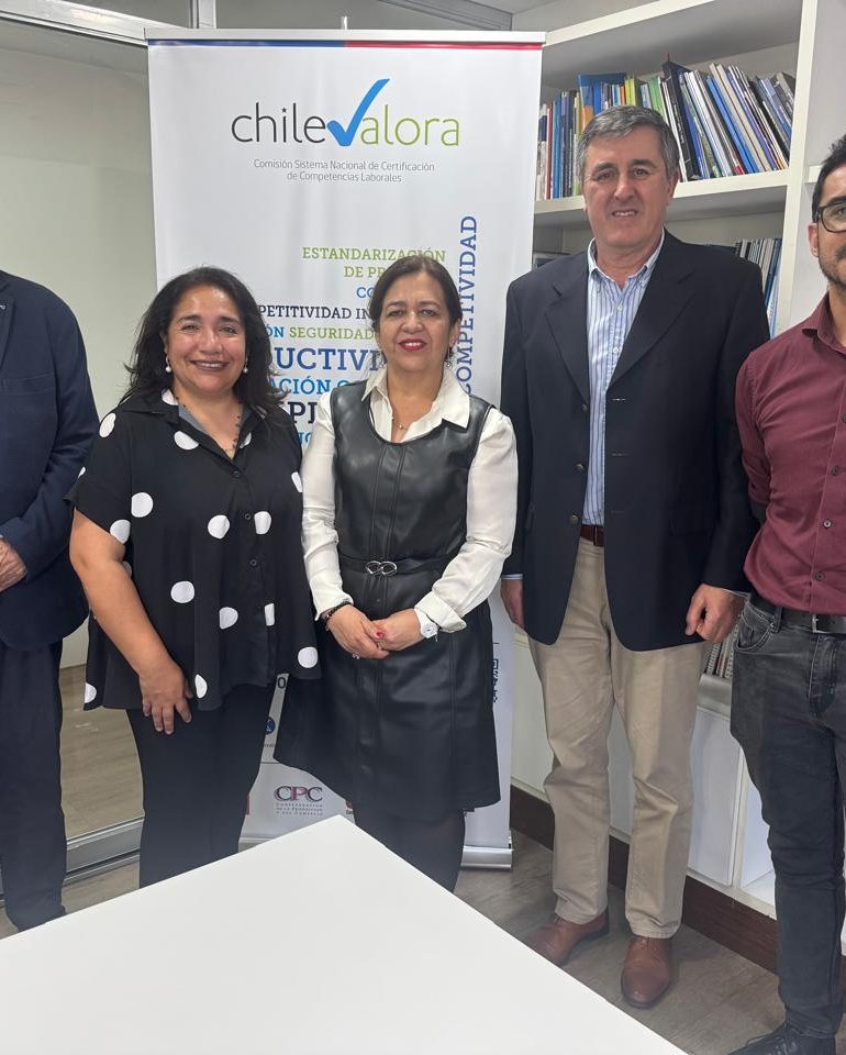 CAREP sostuvo reunión protocolar con ChileValora