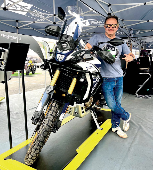 Voge mete moto y leyenda